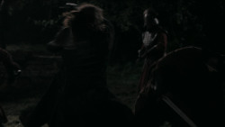 extant_GameOfThrones_2x03-WhatIsDeadMayNeverDie_5083