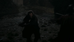 extant_GameOfThrones_2x03-WhatIsDeadMayNeverDie_5088