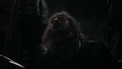extant_GameOfThrones_2x03-WhatIsDeadMayNeverDie_5105