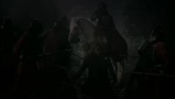 extant_GameOfThrones_2x03-WhatIsDeadMayNeverDie_5131