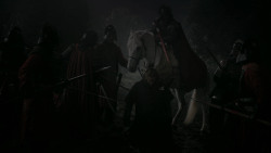 extant_GameOfThrones_2x03-WhatIsDeadMayNeverDie_5132