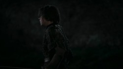 extant_GameOfThrones_2x03-WhatIsDeadMayNeverDie_5150