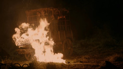 extant_GameOfThrones_2x03-WhatIsDeadMayNeverDie_5151