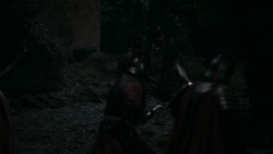 extant_GameOfThrones_2x03-WhatIsDeadMayNeverDie_5155