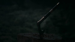 extant_GameOfThrones_2x03-WhatIsDeadMayNeverDie_5165