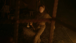 extant_GameOfThrones_2x03-WhatIsDeadMayNeverDie_5178
