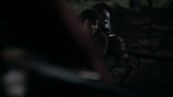 extant_GameOfThrones_2x03-WhatIsDeadMayNeverDie_5191