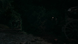 extant_GameOfThrones_2x03-WhatIsDeadMayNeverDie_5208