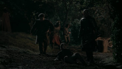 extant_GameOfThrones_2x03-WhatIsDeadMayNeverDie_5247