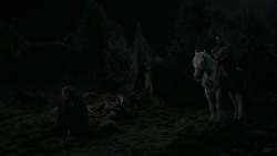 extant_GameOfThrones_2x03-WhatIsDeadMayNeverDie_5249