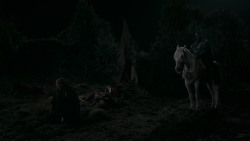 extant_GameOfThrones_2x03-WhatIsDeadMayNeverDie_5250