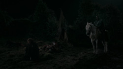 extant_GameOfThrones_2x03-WhatIsDeadMayNeverDie_5252