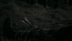extant_GameOfThrones_2x03-WhatIsDeadMayNeverDie_5267