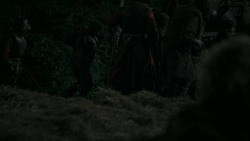 extant_GameOfThrones_2x03-WhatIsDeadMayNeverDie_5273