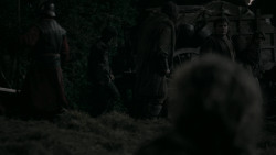 extant_GameOfThrones_2x03-WhatIsDeadMayNeverDie_5275