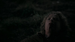 extant_GameOfThrones_2x03-WhatIsDeadMayNeverDie_5334