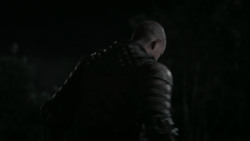 extant_GameOfThrones_2x03-WhatIsDeadMayNeverDie_5343