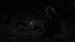 extant_GameOfThrones_2x03-WhatIsDeadMayNeverDie_5354
