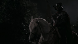 extant_GameOfThrones_2x03-WhatIsDeadMayNeverDie_5363