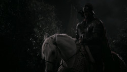 extant_GameOfThrones_2x03-WhatIsDeadMayNeverDie_5375