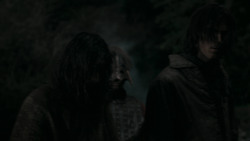 extant_GameOfThrones_2x03-WhatIsDeadMayNeverDie_5382