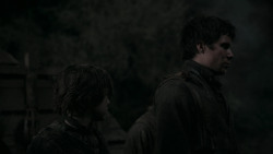 extant_GameOfThrones_2x03-WhatIsDeadMayNeverDie_5388