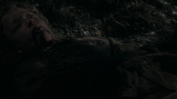 extant_GameOfThrones_2x03-WhatIsDeadMayNeverDie_5419