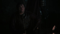 extant_GameOfThrones_2x04-GardenOfBones_0018