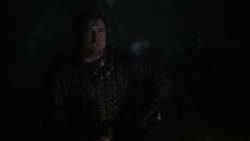 extant_GameOfThrones_2x04-GardenOfBones_0022