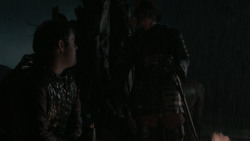 extant_GameOfThrones_2x04-GardenOfBones_0027
