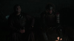 extant_GameOfThrones_2x04-GardenOfBones_0041