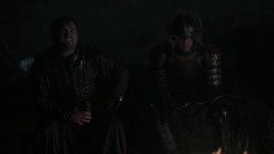 extant_GameOfThrones_2x04-GardenOfBones_0042