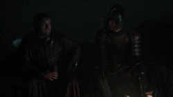 extant_GameOfThrones_2x04-GardenOfBones_0053