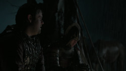 extant_GameOfThrones_2x04-GardenOfBones_0056
