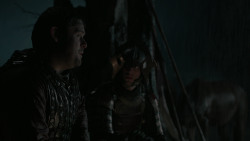 extant_GameOfThrones_2x04-GardenOfBones_0061
