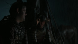 extant_GameOfThrones_2x04-GardenOfBones_0065