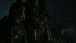 extant_GameOfThrones_2x04-GardenOfBones_0070