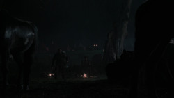 extant_GameOfThrones_2x04-GardenOfBones_0089