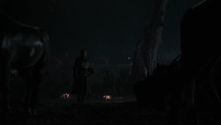 extant_GameOfThrones_2x04-GardenOfBones_0096