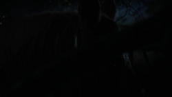 extant_GameOfThrones_2x04-GardenOfBones_0100