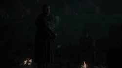 extant_GameOfThrones_2x04-GardenOfBones_0110