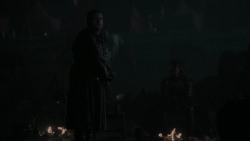 extant_GameOfThrones_2x04-GardenOfBones_0113