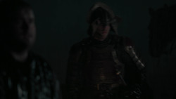 extant_GameOfThrones_2x04-GardenOfBones_0121
