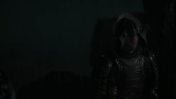extant_GameOfThrones_2x04-GardenOfBones_0123