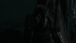 extant_GameOfThrones_2x04-GardenOfBones_0139