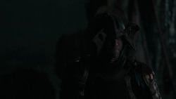 extant_GameOfThrones_2x04-GardenOfBones_0140
