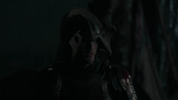extant_GameOfThrones_2x04-GardenOfBones_0141