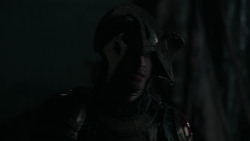 extant_GameOfThrones_2x04-GardenOfBones_0150