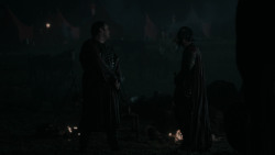 extant_GameOfThrones_2x04-GardenOfBones_0170