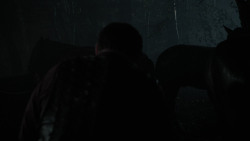 extant_GameOfThrones_2x04-GardenOfBones_0183
